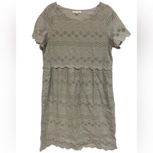 Tea N Rose Dress Scalloped Olive Women’s Size Medium eyelet Cotton Short Sleeve